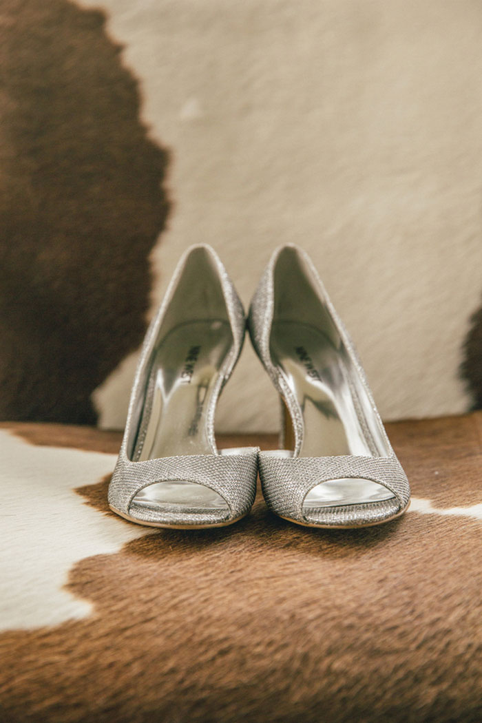 bride's shoes