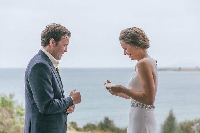 bride reading her vows