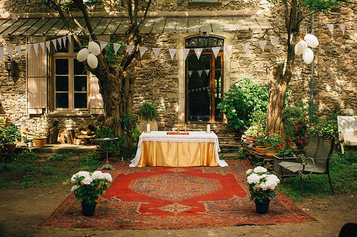 French courtyard wedding ceremony site