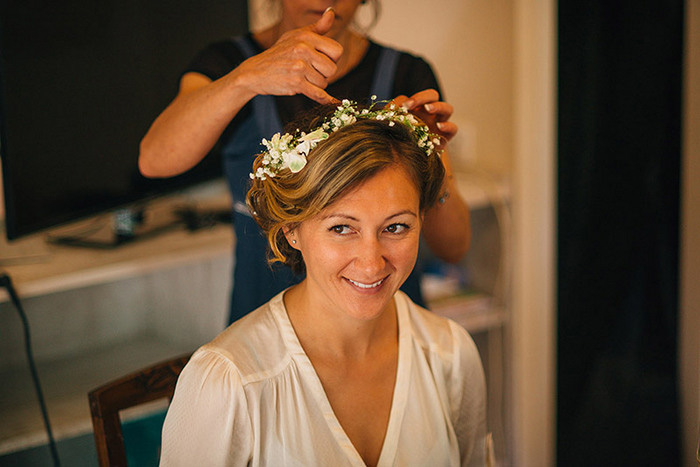 bride having her hair done