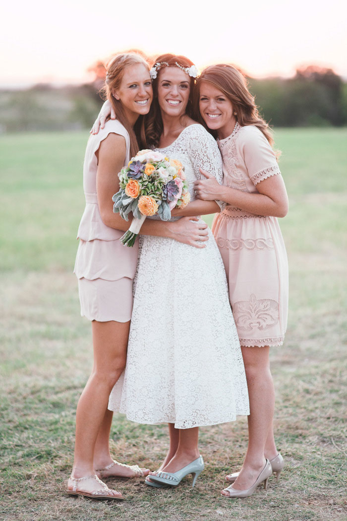 texas barn wedding brideamaids