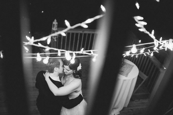 bride and groom first dance