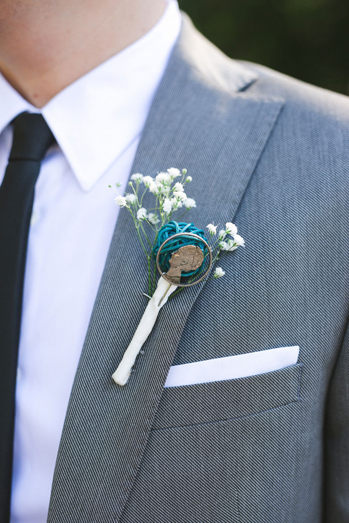 groom's diy boutonniere