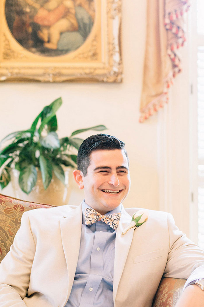 groom portrait