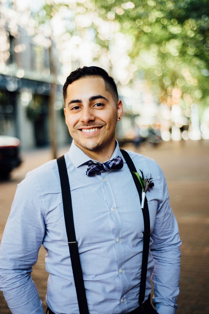 groom portrait