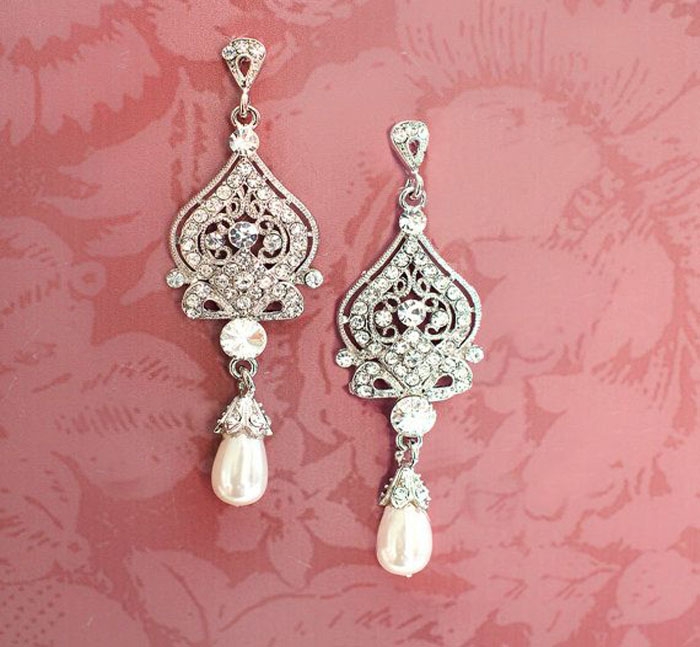 1920s-Pearl-Earrings