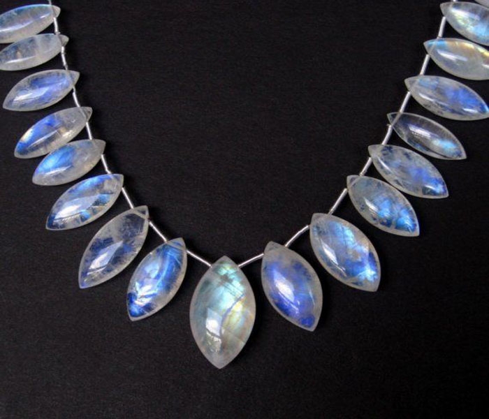 Customizable-Moonstone-Necklace