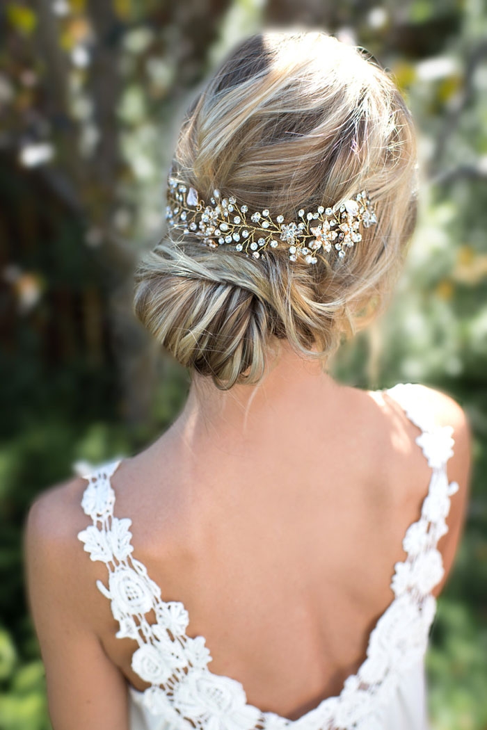 Delicate-flower-headpiece