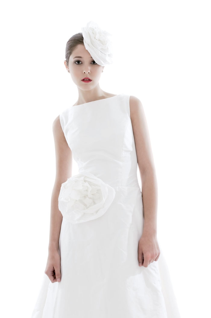 Peony-White-Fascinator