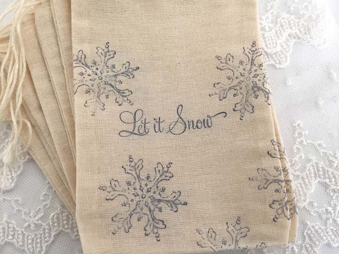 Snowflake-Muslin-Bags