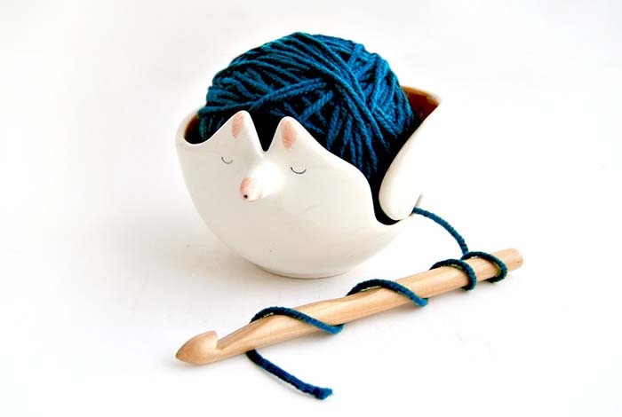 Christmas-Yarn-Bowl