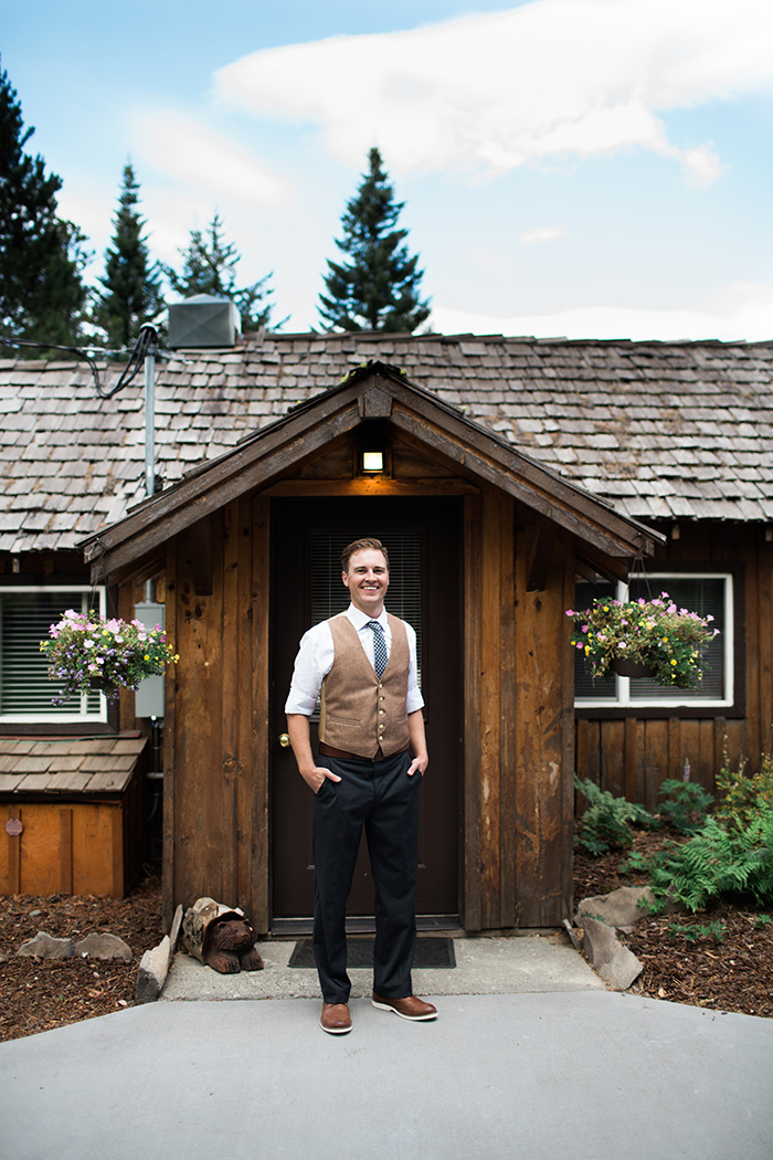 Mount-Hood-Oregon-backyard-wedding-Kristin-Gregory-39