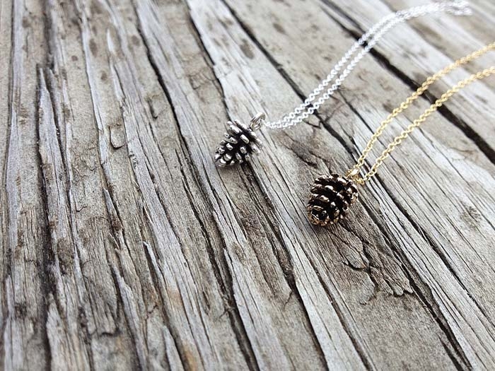 Gold-Pine-Cone-Necklace