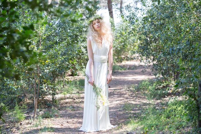 Simple-Rustic-Gown