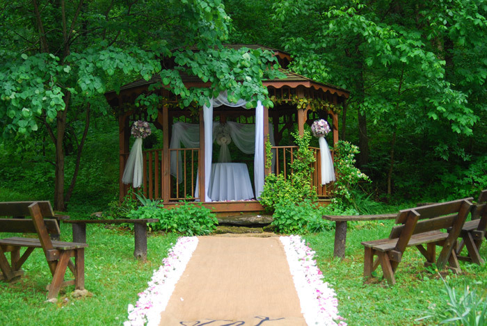 Tennessee-Intimate-Weddings-at-Butterfly-Hollow-8