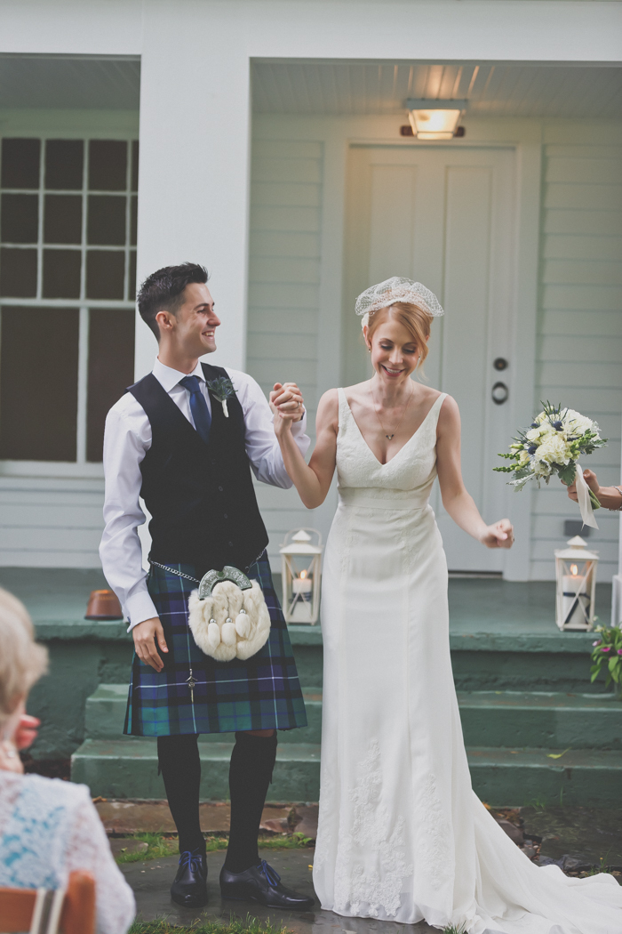 intimate-michigan-barn-wedding-zingermans-cornman-farms-marlo-allan-1