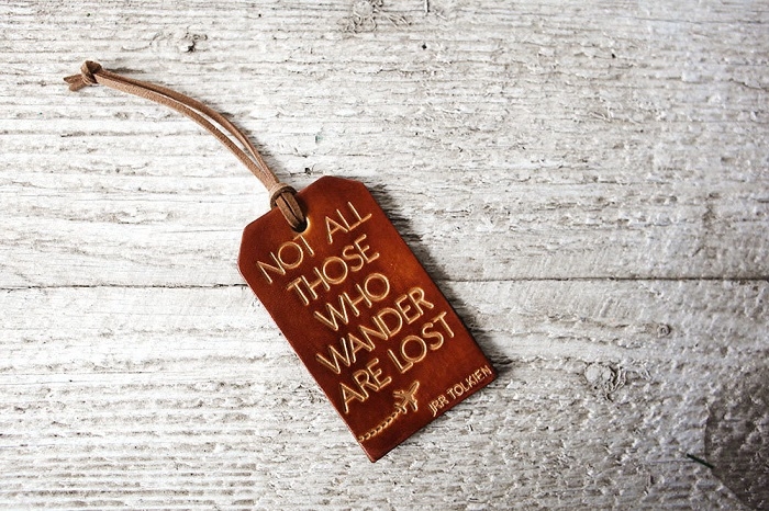 Travel-Tag-Groomsman-Gift