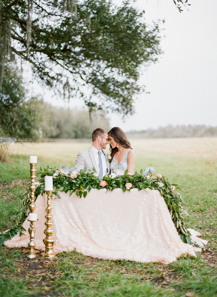 Pantone-styled-shoot-elopement-by-Emily-Katharine-23