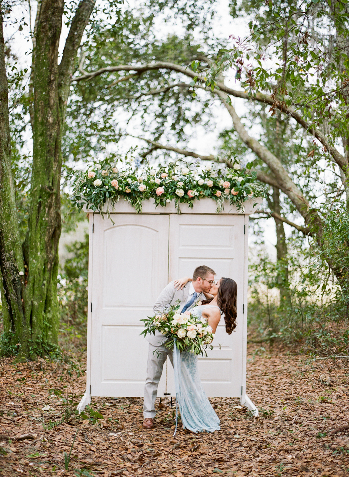 Pantone-styled-shoot-elopement-by-Emily-Katharine-33