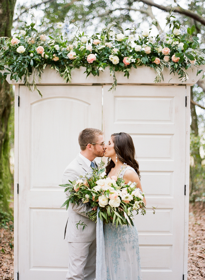 Pantone-styled-shoot-elopement-by-Emily-Katharine-39