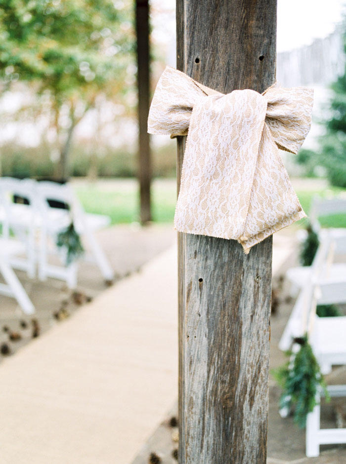 burlap bow on post