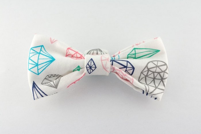 diamond pattern bowtie