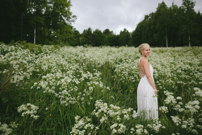 bride portrait in meadow