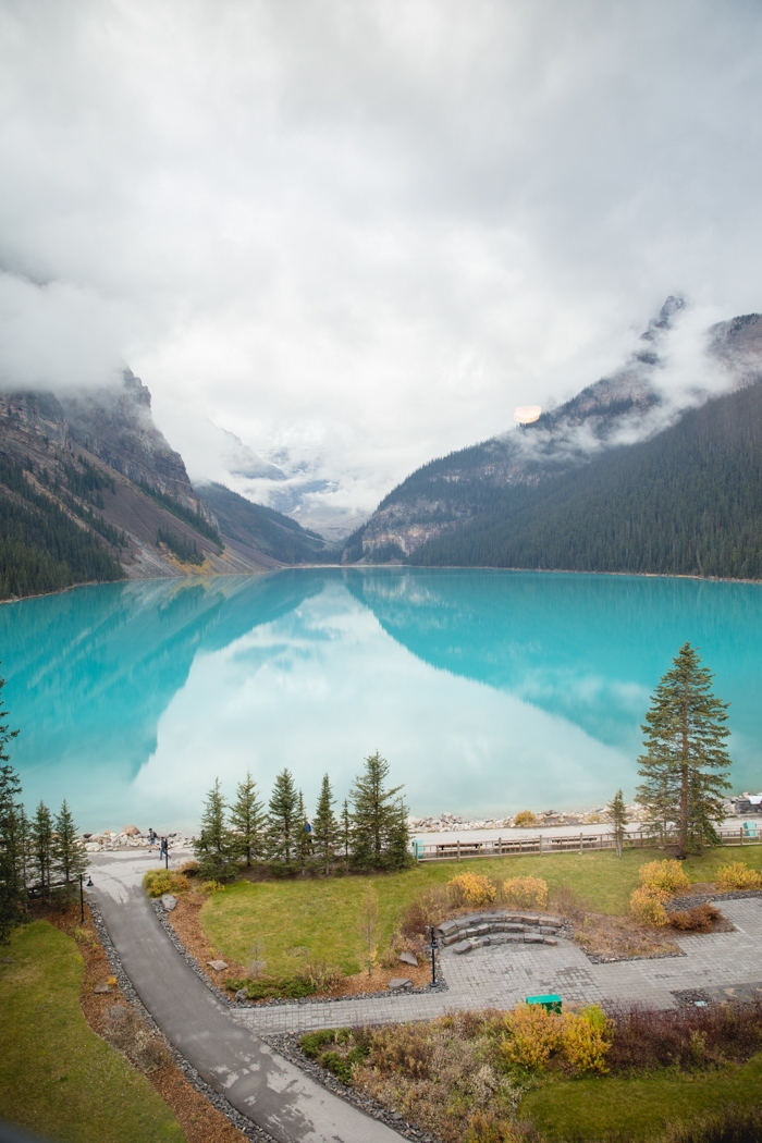 lake-louise-national-park-elopement-junyar-aaron-74