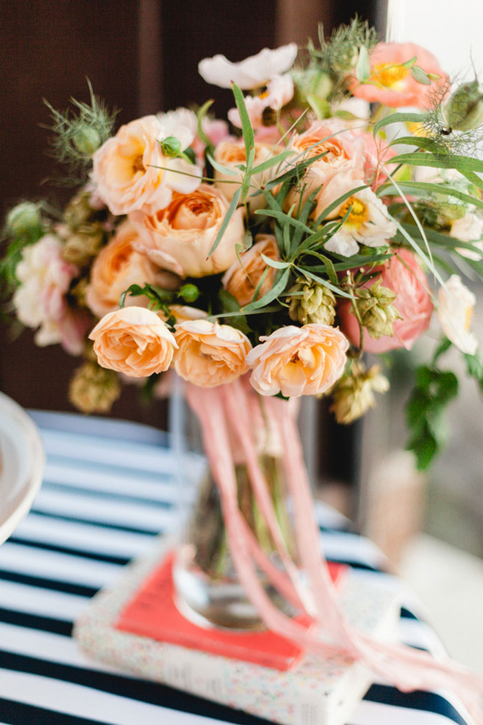 peach and pink wedding flowers