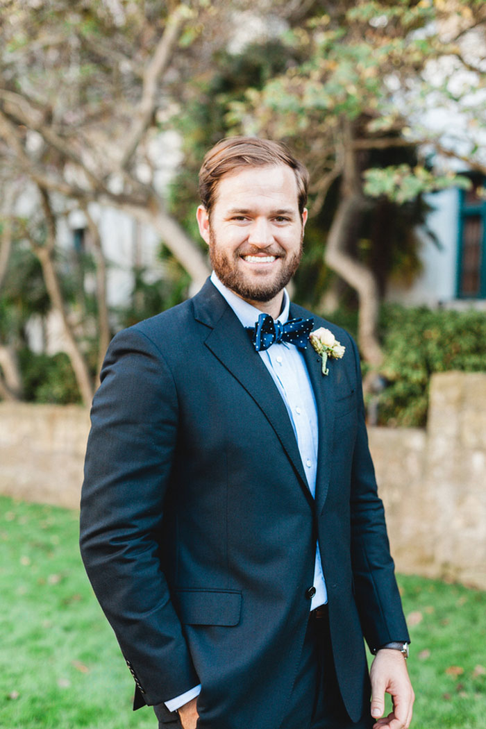 groom portrait