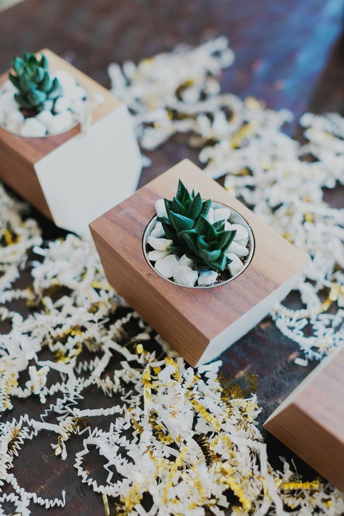 succulent wedding deor