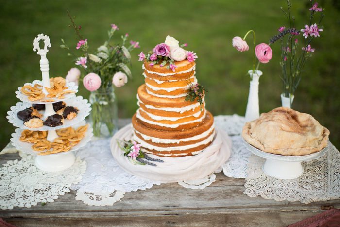 apple-orchard-wedding-styled-shoot-Brooke-Ellen-Photography-47