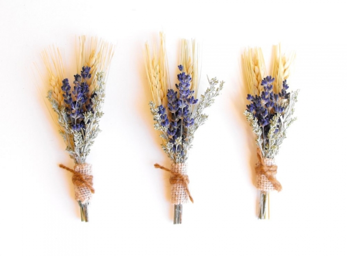 dried flower boutonniere