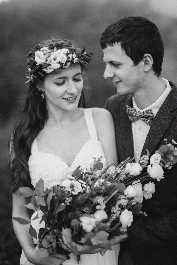 bride and groom portrait