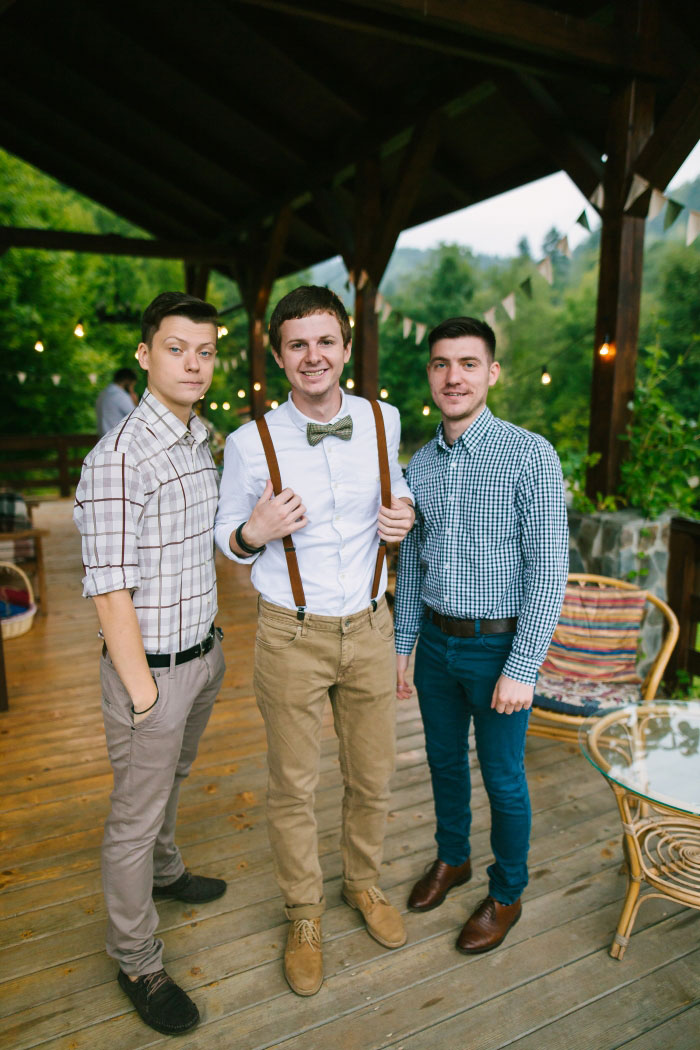 groom portrait with groomsmen