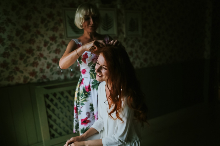 bride getting her hair done