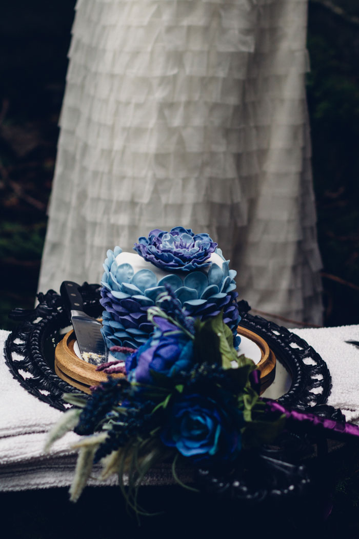 elopement cake