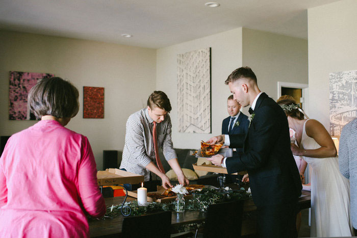 guests getting pizza