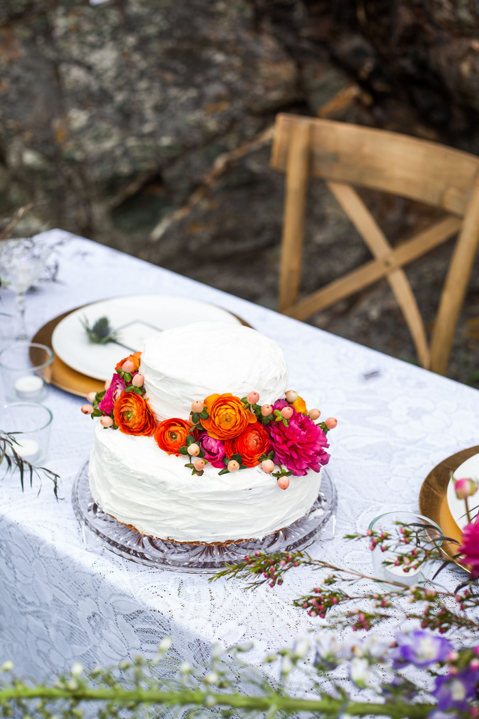 cliffside-elopement-styled-shoot-19