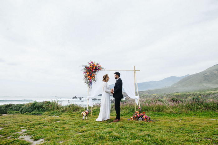 cliffside-elopement-styled-shoot-25