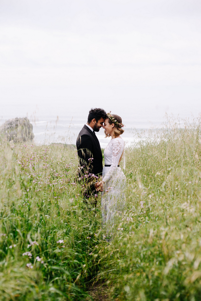 cliffside-elopement-styled-shoot-31