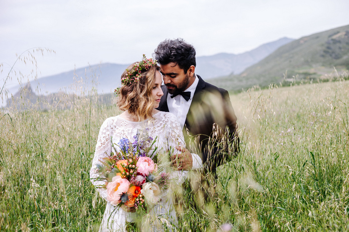 cliffside-elopement-styled-shoot-54