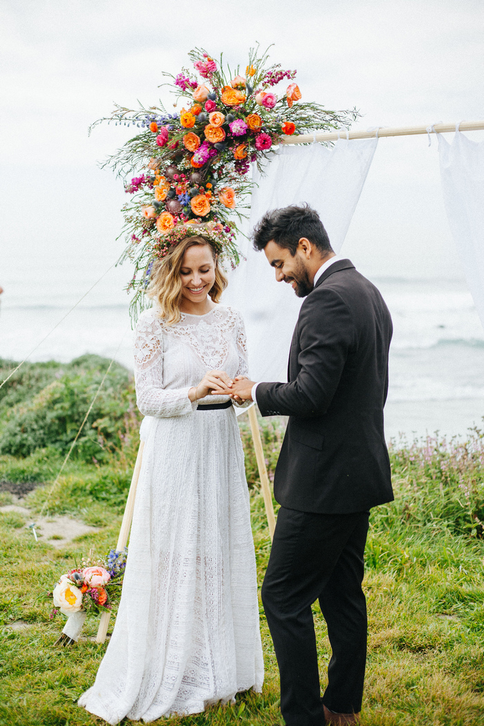 cliffside-elopement-styled-shoot-66