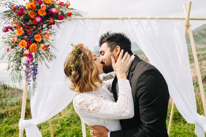 cliffside-elopement-styled-shoot-70