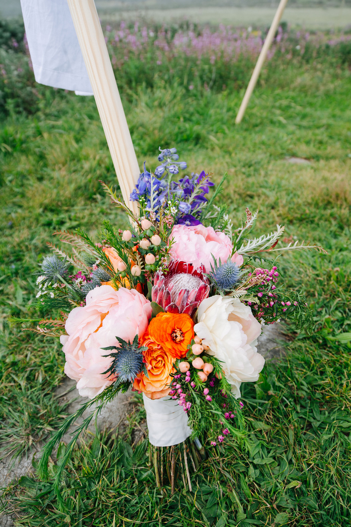 cliffside-elopement-styled-shoot-73