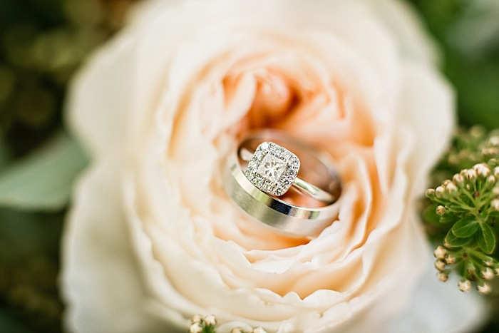 wedding rings in rose