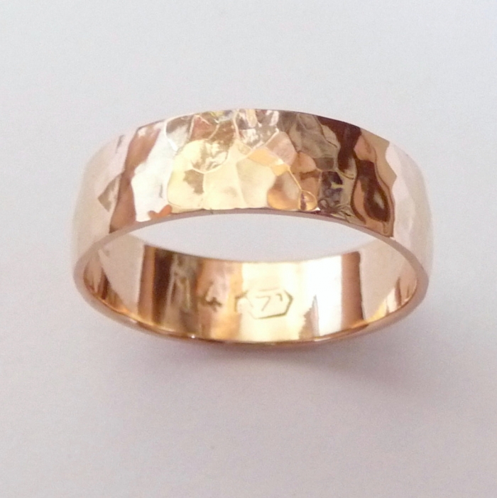 rose gold wedding band hammered