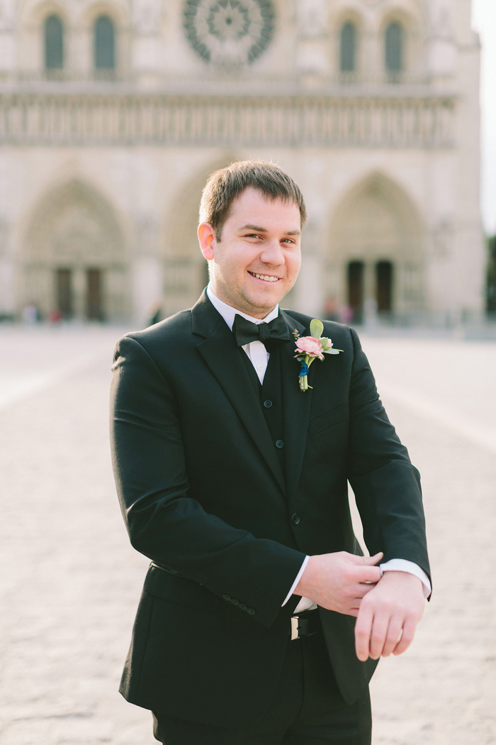 groom portrait