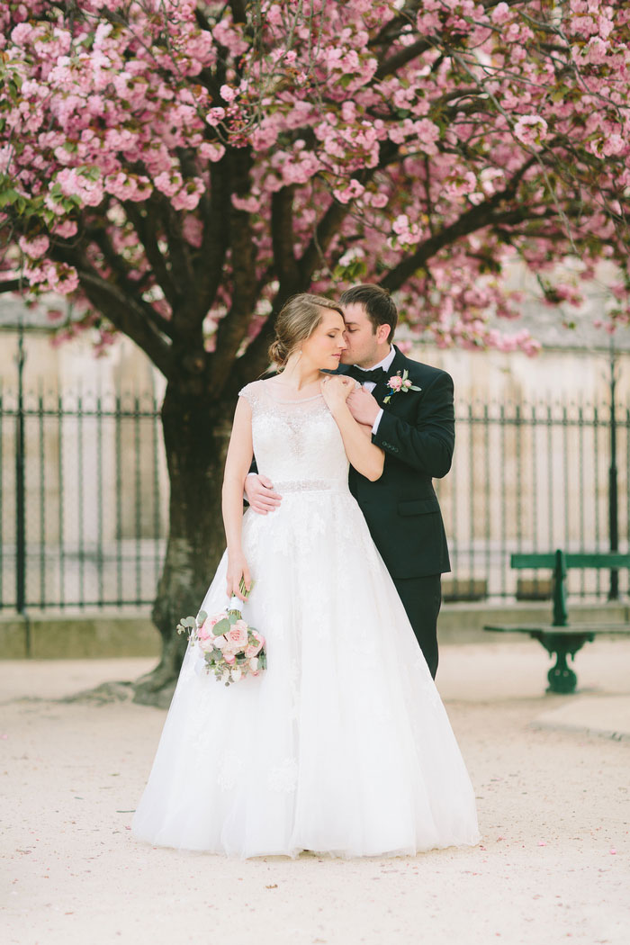 wedding portrait in Paris