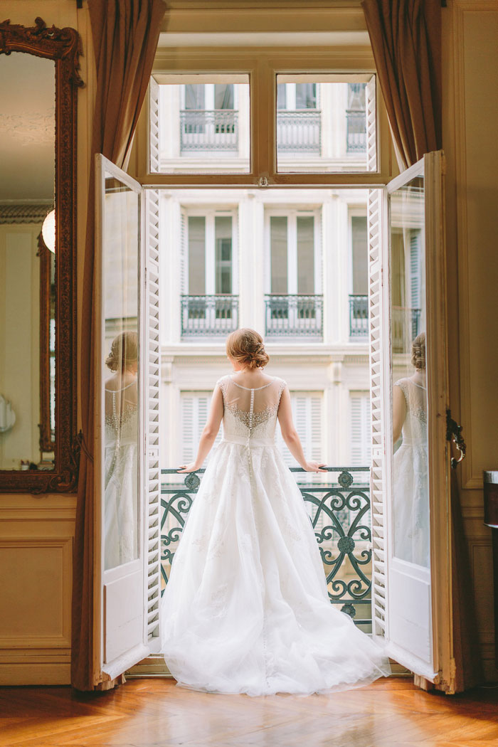 bride portrait in Paris apartment